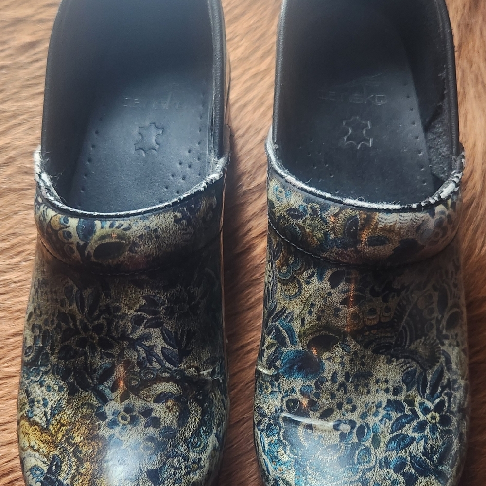 Dansko 38
